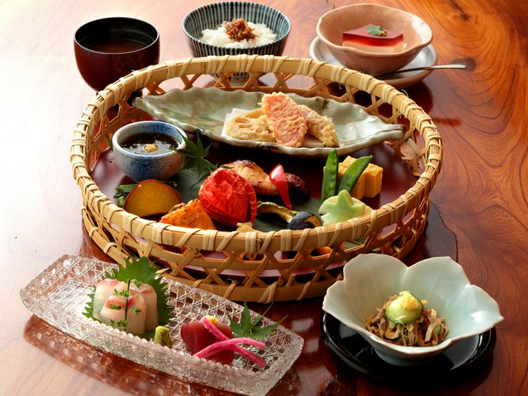 旬も千の名物も堪能できるこだわりのコースです。