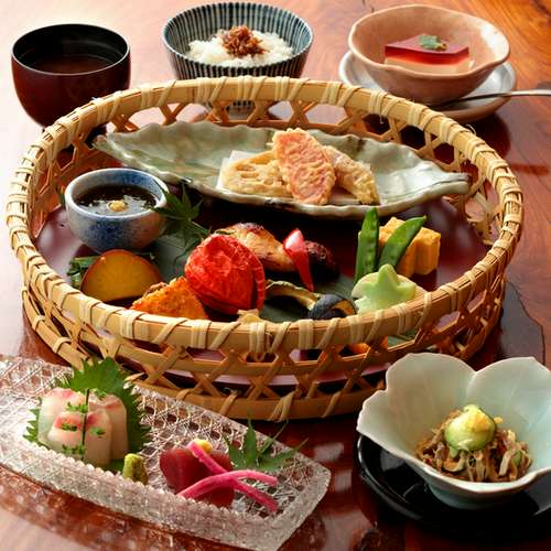 神楽坂 和食 千 神楽坂/日本料理・懐石・会席 写真 | ヒトサラ