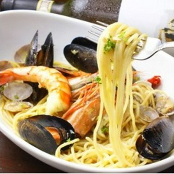 鴨寿司 肉バル Celdo Y Pato 東梅田 お初天神 太融寺 イタリアン の料理 店内写真 2ページ目 ヒトサラ