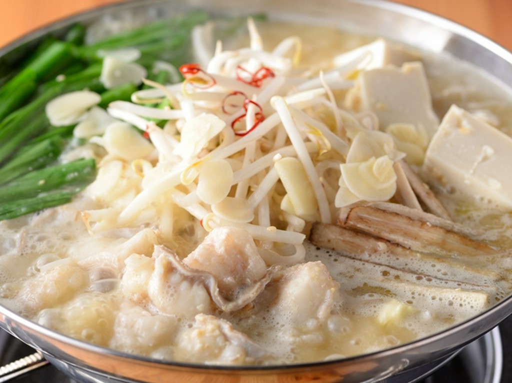 プリプリ食感がクセになる、濃厚な味わいを堪能『味噌もつ鍋　2人前』1990円