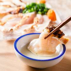 ワインにも日本酒にもぴったり『コーチンむね肉たたき』