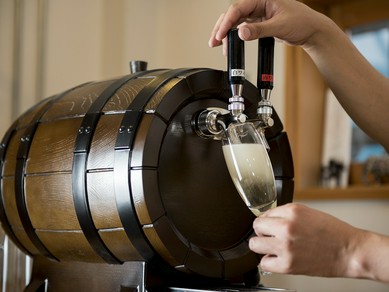 よく冷えたスパークリングワインが堪能できます