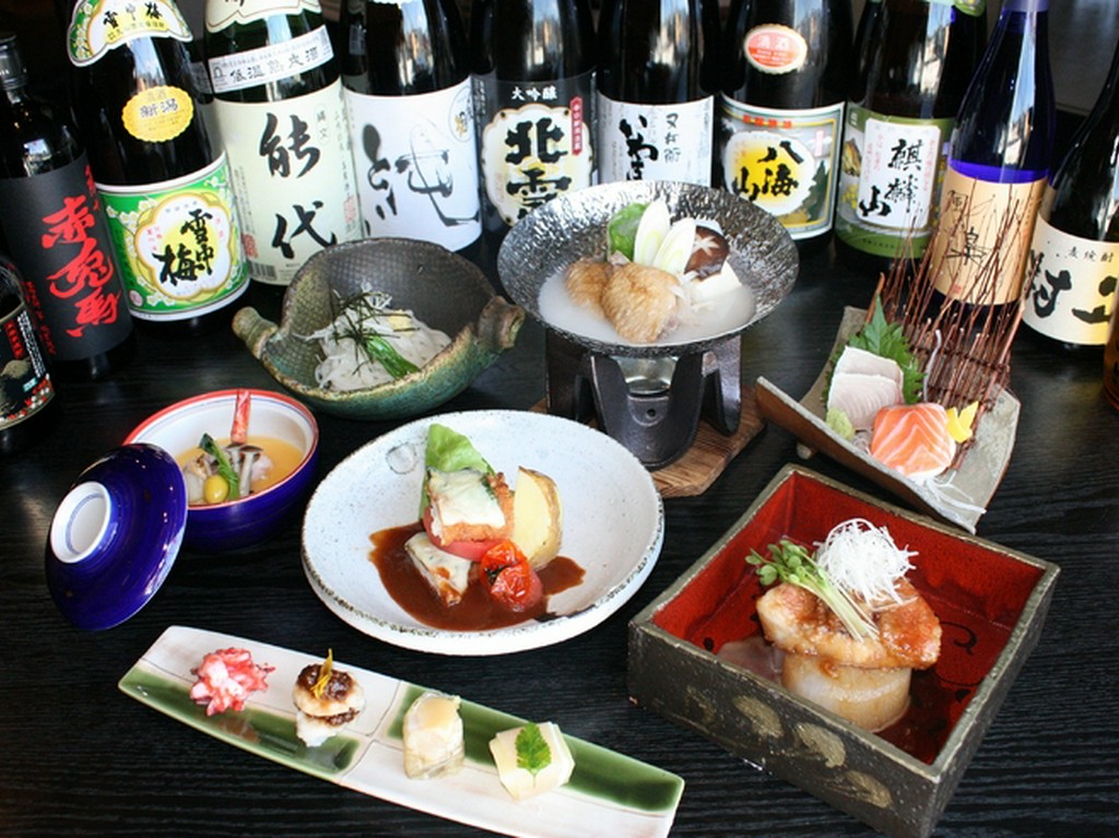 お料理に合わせたこだわりのお酒を取り揃えております