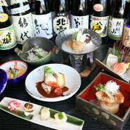 彩りも豊かな料理によく合う日本酒も取り揃えられ、酒豪が喜ぶ地酒も楽しめます。おすすめの一杯を店主に是非聞いてみてください。お食事の魅力を最大限に引き出す一杯を選んでくれます。