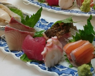 お刺身盛り合わせ