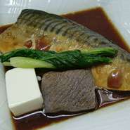 良く煮込まれた『さば料理』
骨なしで食べやすいです。
