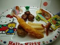 海老フライ、ミートボール、ゼリー、ご飯付き