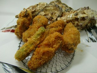 10月下旬～3月までの人気　『牡蠣フライ』