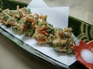 揚げたての天麩羅料理