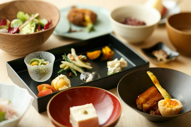 食器・内装にこだわっている