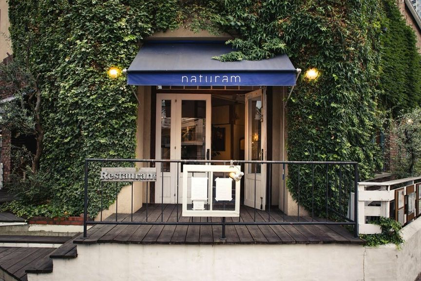 普段使いから特別な日まで。若い方にも気軽に使って欲しい