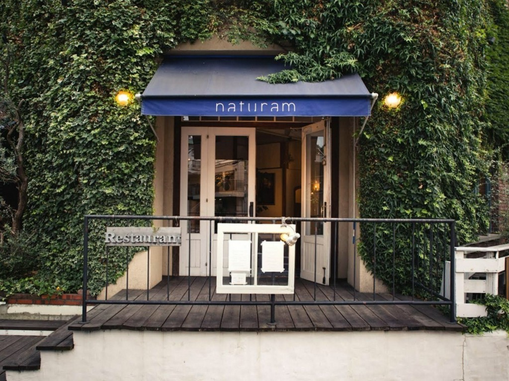 普段使いから特別な日まで。若い方にも気軽に使って欲しい