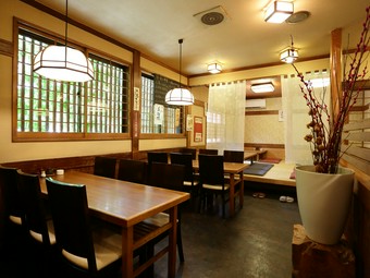 ゆったりと落ち着いた雰囲気の店内で過ごす、珠玉の時間