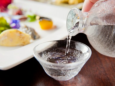 日本酒、焼酎など、日本全国の銘酒を揃えています