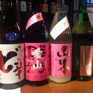 酒米に愛山を使用したフルーティな味わいの中にしっかりとした吟醸香。