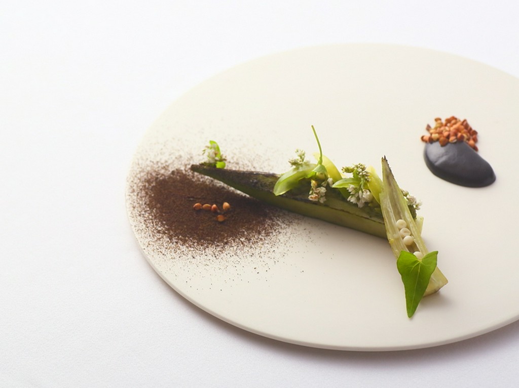 自由な発想でつくる前菜の数々