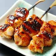 上質なもも肉を使用
特製たれでお召し上がり下さい