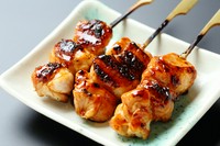 上質なもも肉を使用
特製たれでお召し上がり下さい