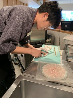 100％対応する強い思いで、お客様をおもてなしさせて頂きます