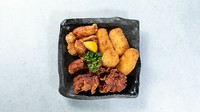 人気の揚げ物3種類をセットにしました！
・とりコロッケ
・もも身の唐揚げ
・とり皮餃子