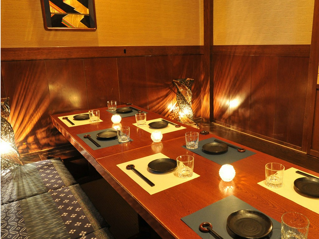 NEW OPEN！　2名様～最大30名様まで様々なタイプの個室をご用意