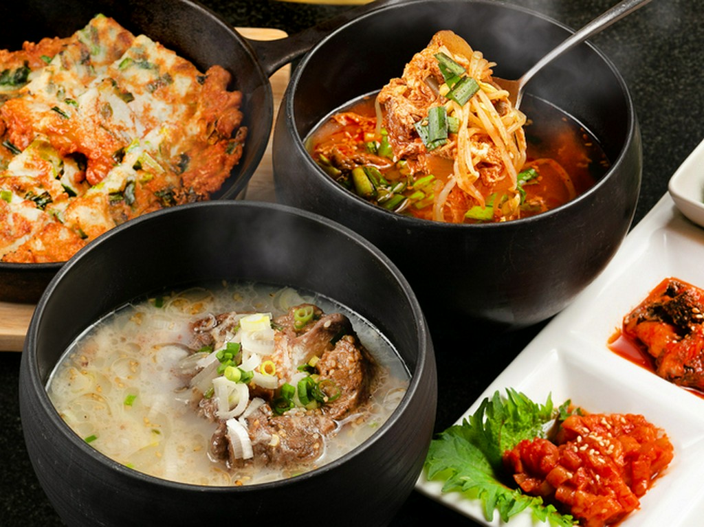 バリエーション豊富な本場韓国の家庭料理たち