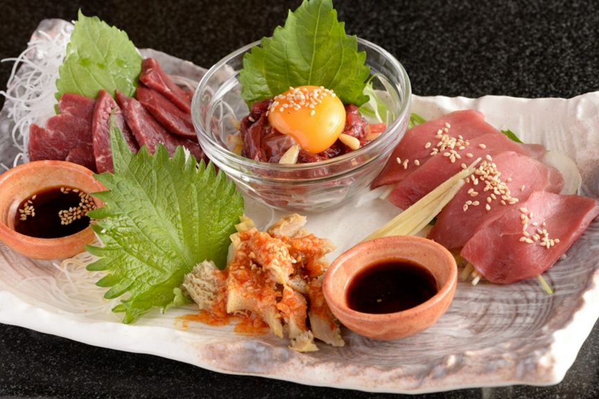 いろいろなものを少しずつ食べたい女性に人気の『お刺身 4種盛り』