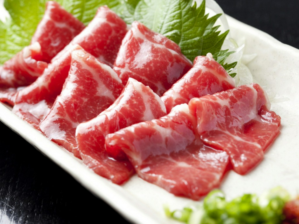 熊本から直送の新鮮な『馬刺し』