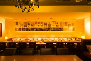 中団体～大人数様向けのメインソファーシート【6～35名様用】