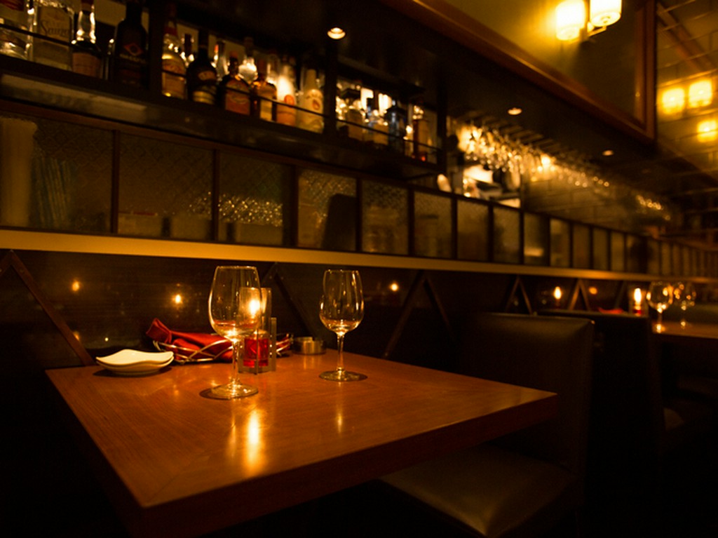 限定４席の2名様用テーブル席