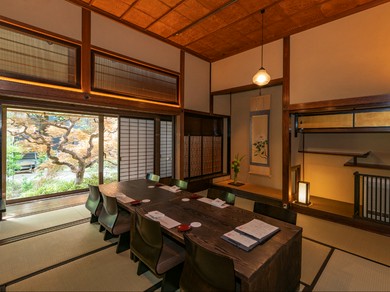 文化財指定の歴史ある空間で信州の食材をお楽しみ下さい