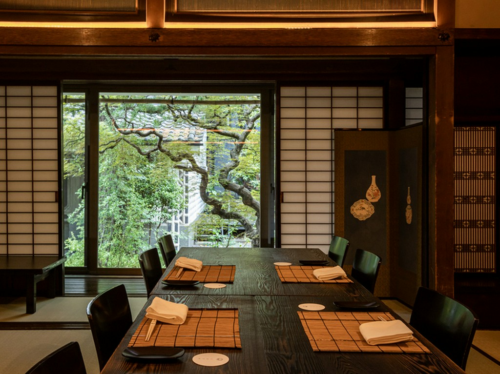 日々の喧騒を忘れさせてくれる、プライベートな個室空間