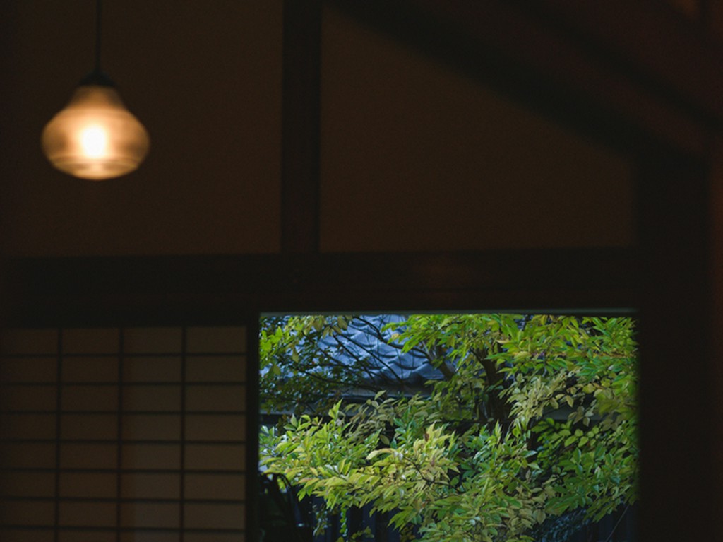 日本庭園を眺めながらの特別なひと時。