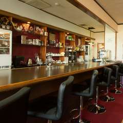 ＜2階＞カウンター席も完備