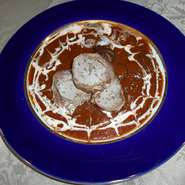 高品質な食材を使用し一皿ずつ丁寧な調理にて御満足いただけるよう工夫を凝らしてお作りしております。
