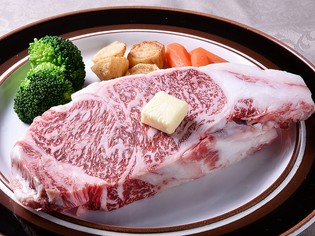 その時に良いお肉を厳選『黒毛和牛のステーキ』