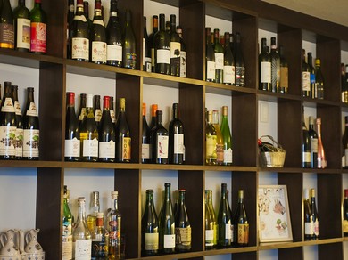 北海道の旬の味覚を道産の希少ワインとともにいただく贅沢