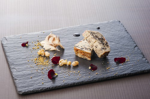 シェフの感性が光る、見た目も美しい料理の数々