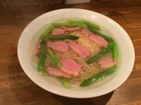 35年前より引き継いだスープスパゲティ。鴨肉の美味しさが味を良くします。