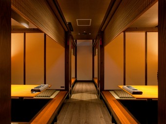 36名まで利用可能な店内