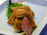 国産穴子を使用した、【すし一】名物『あなごのあて』