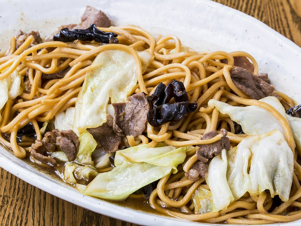 地元のＢ級グルメ　ローメン(マトンまたは豚肉)