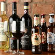 イタリア各地から厳選したワインを赤白合わせて約20種ご用意しております。
また、日替わりでご提供する、『本日のおすすめワイン』もございます。