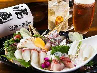 日間賀島・師崎から直送！新鮮でお値打ちな『お造り盛り合わせ』3種1280円～、5種1880円～など