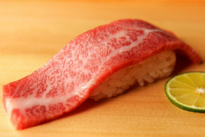 肉握り寿司 霜降り(一貫)