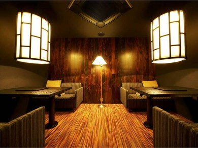 モダンな大人空間は落ち着いた空間となっております！