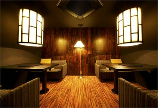 8名様までOKのソファー室