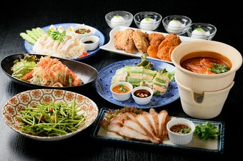 ハーブの効いたちょっぴりスパイシーな「トムヤムクン」のコース!人気メニュ－をお手軽価格で!! 