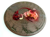 茄子の赤ワインコンポート ベリーとジンジャーのソース