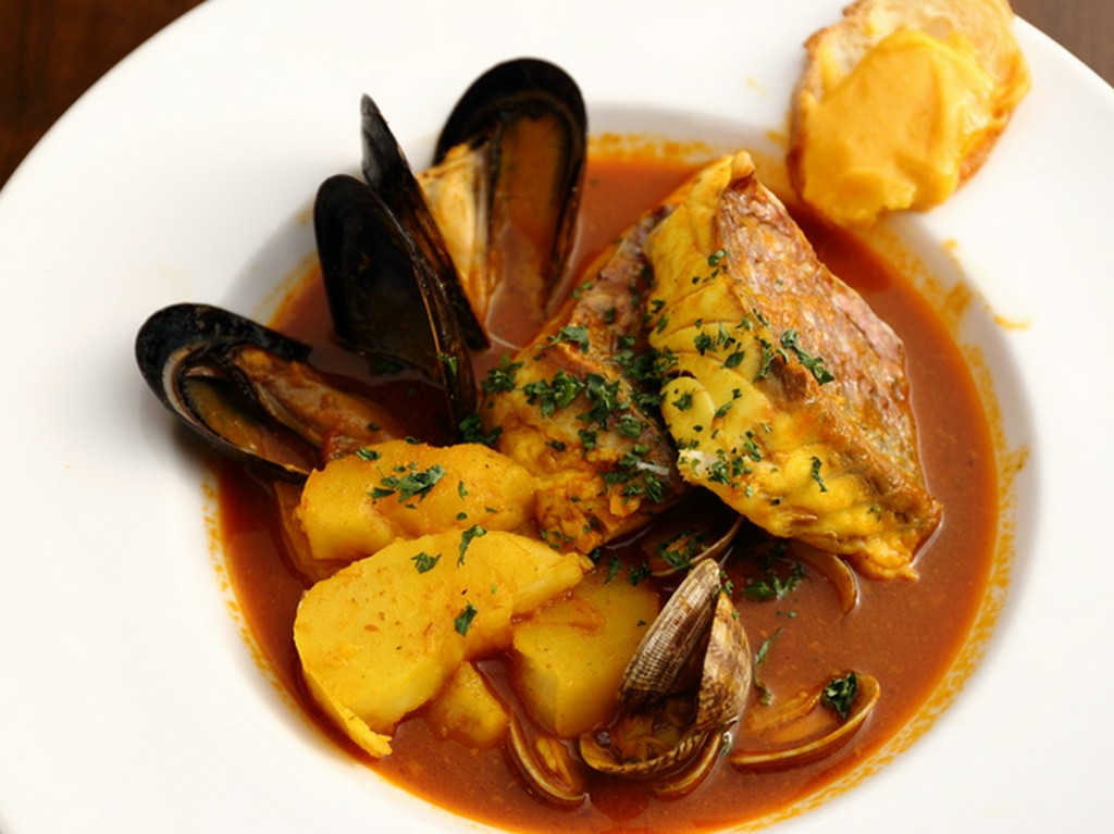 予約必須なランチは、お得かつボリューミー